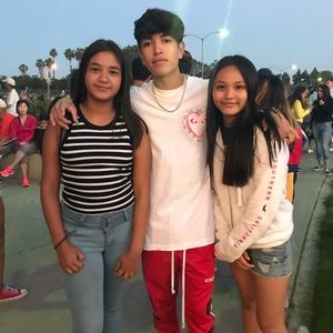 Meet your Posher, Mirabelle